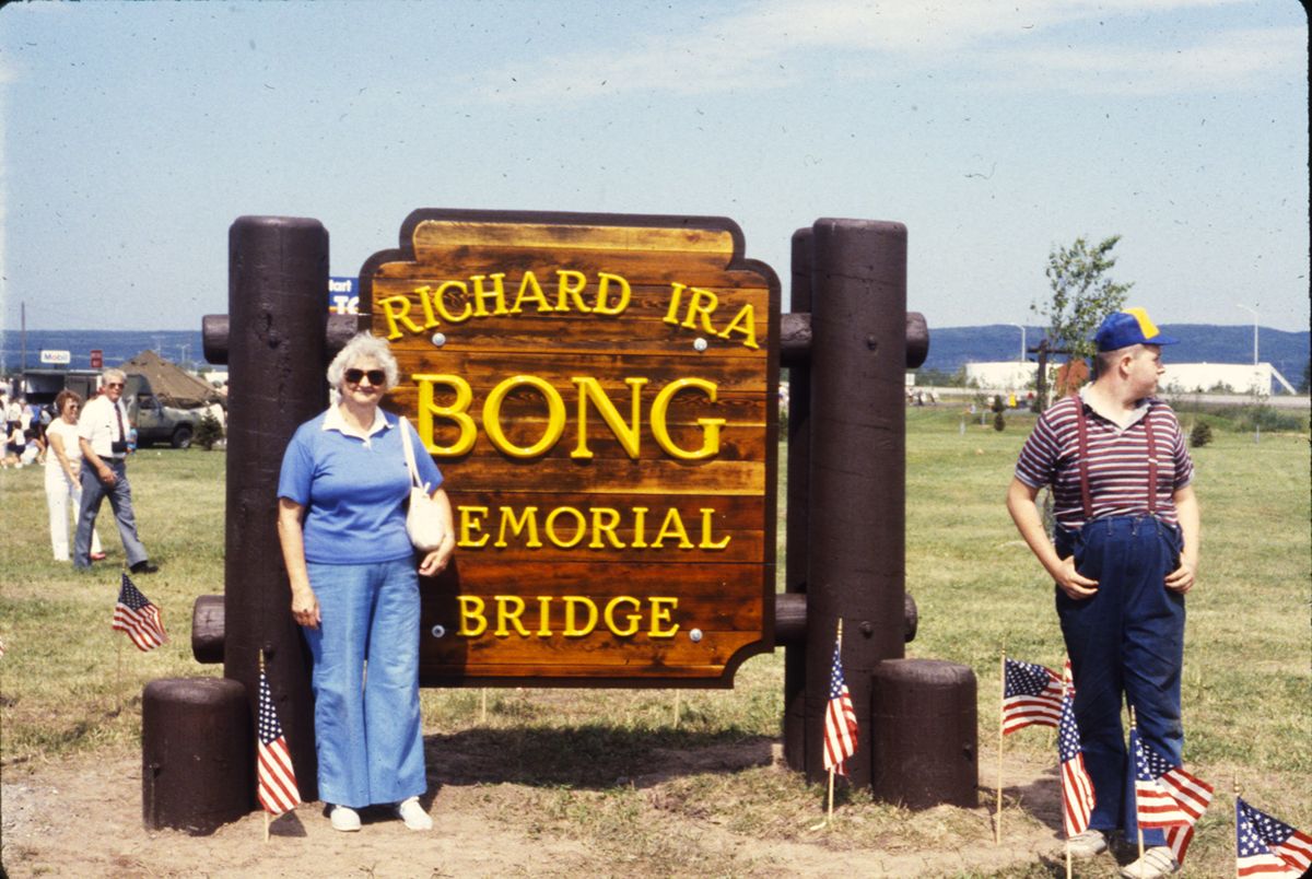 Bong Bridge Sign - July 1985