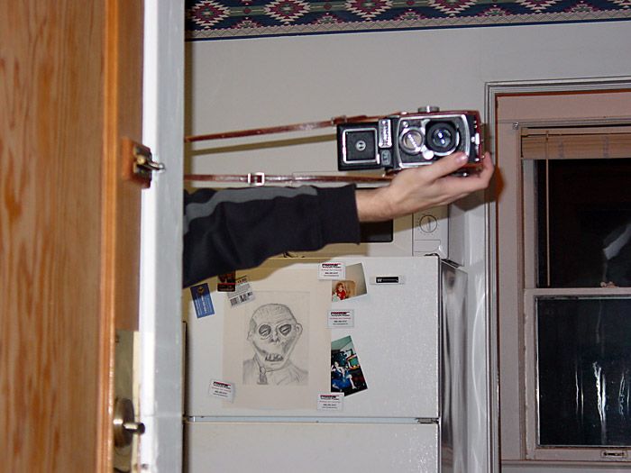 Shooting around a corner with a TLR