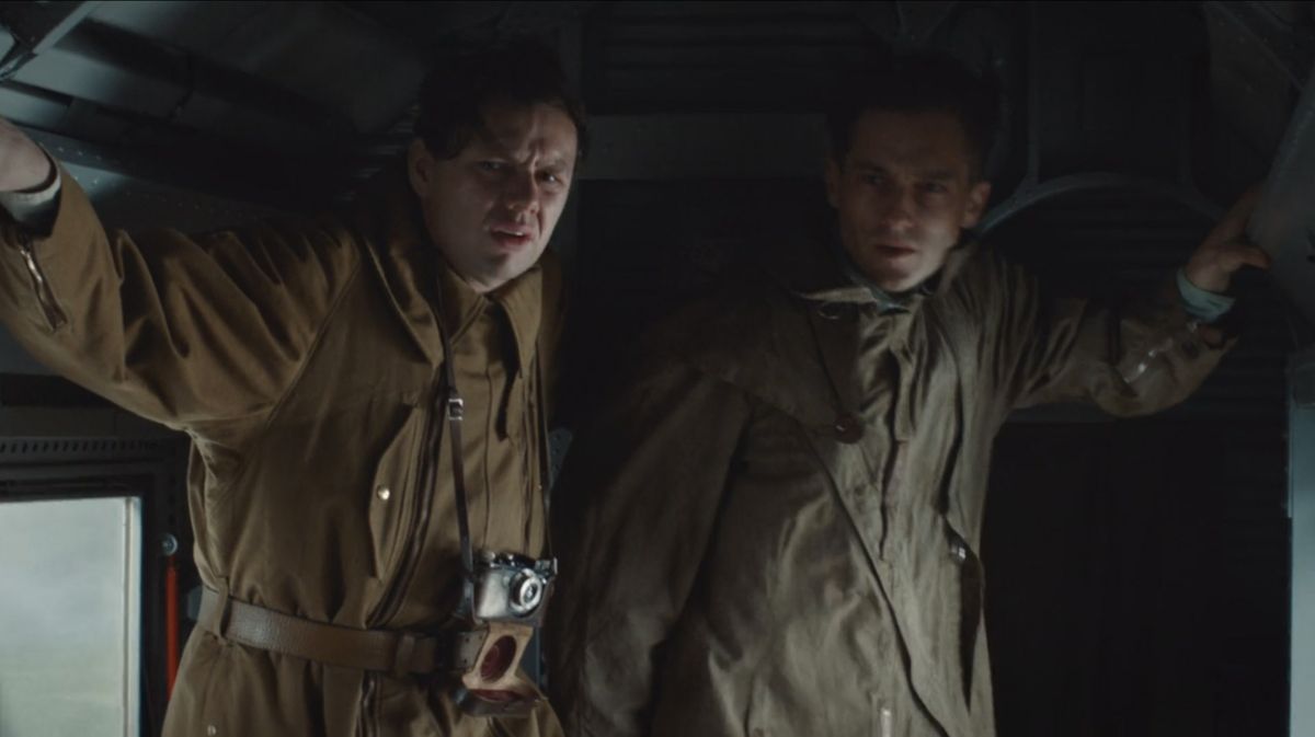 Babylon Berlin: Gr&amp;amp;#228;f with Leica 1A