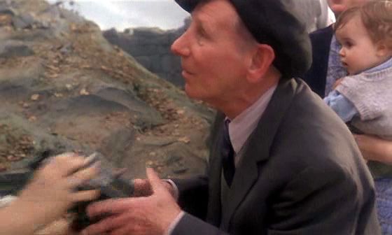 Camera in James And The Giant Peach - 1