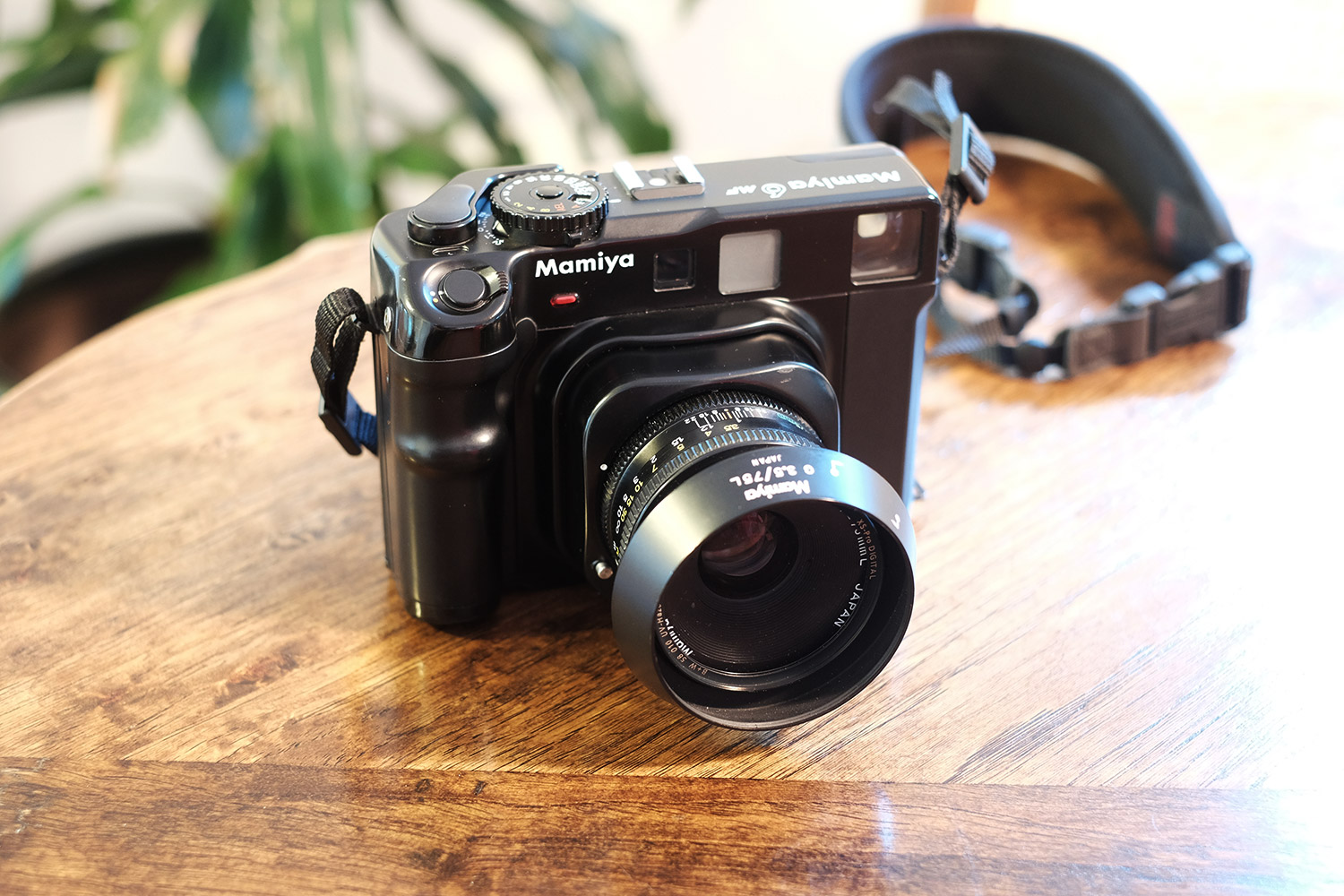 Mamiya 6 MF Rangefinder