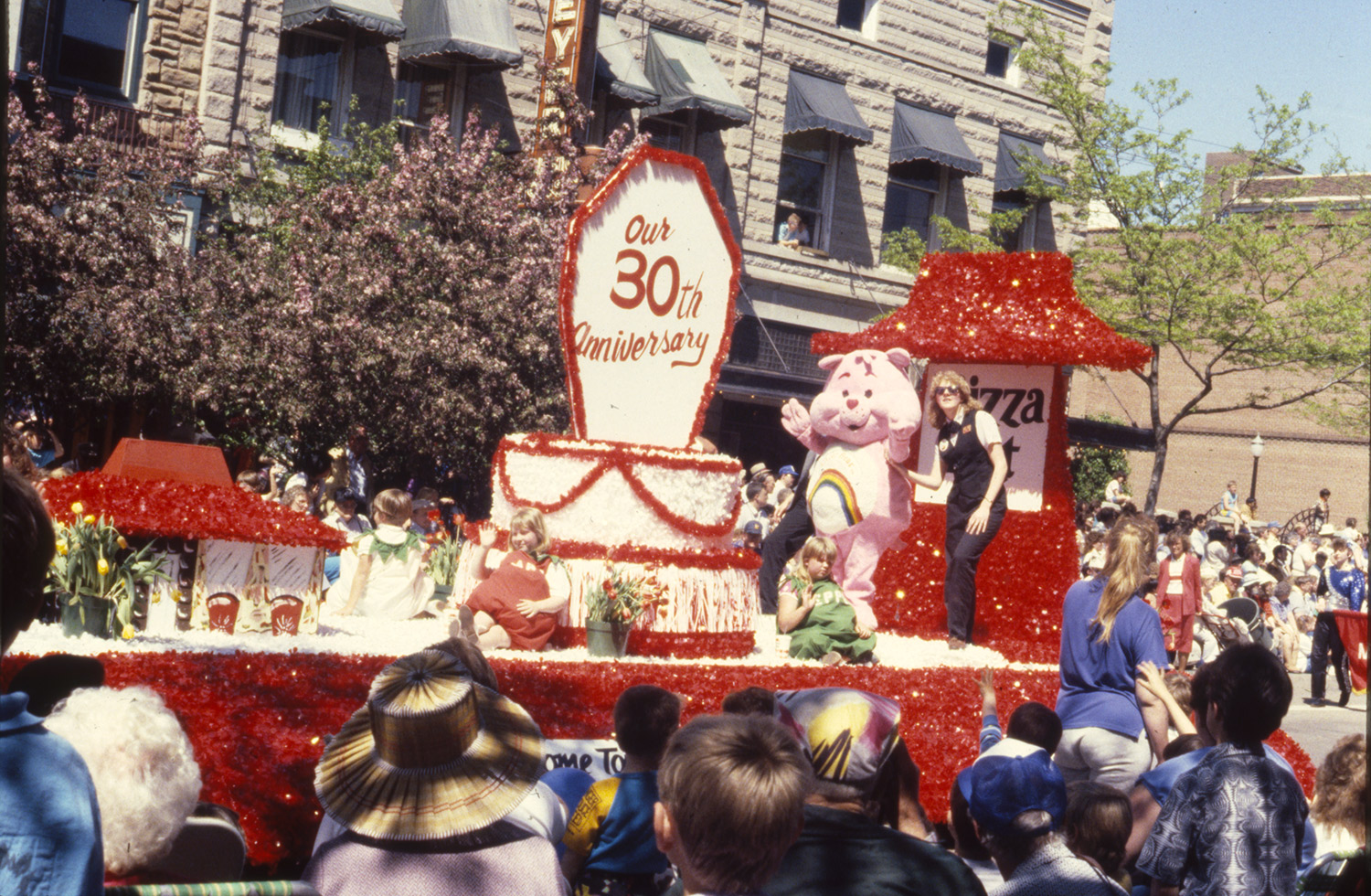 Pizza Hut 30th Anniversary Parade Float - May 1988