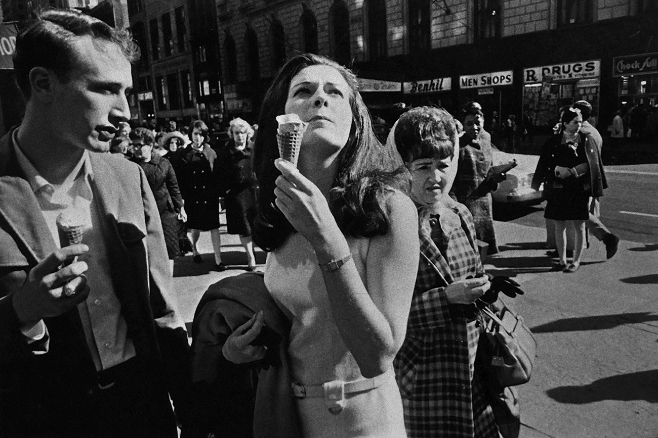Winogrand - Ice Cream 2